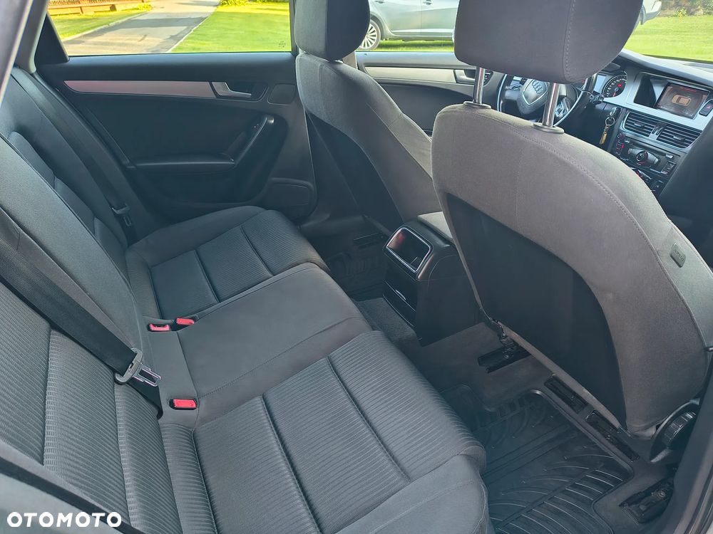Audi A4 Avant 2.0 TDI DPF Attraction - 15