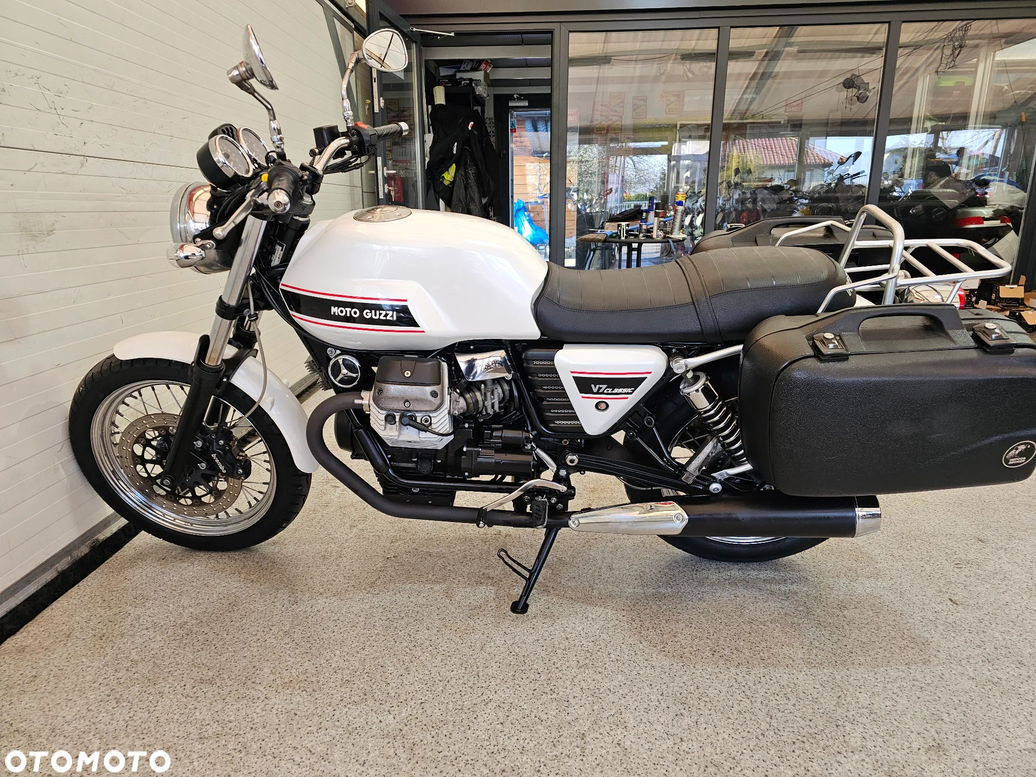 Moto Guzzi V7 - 20