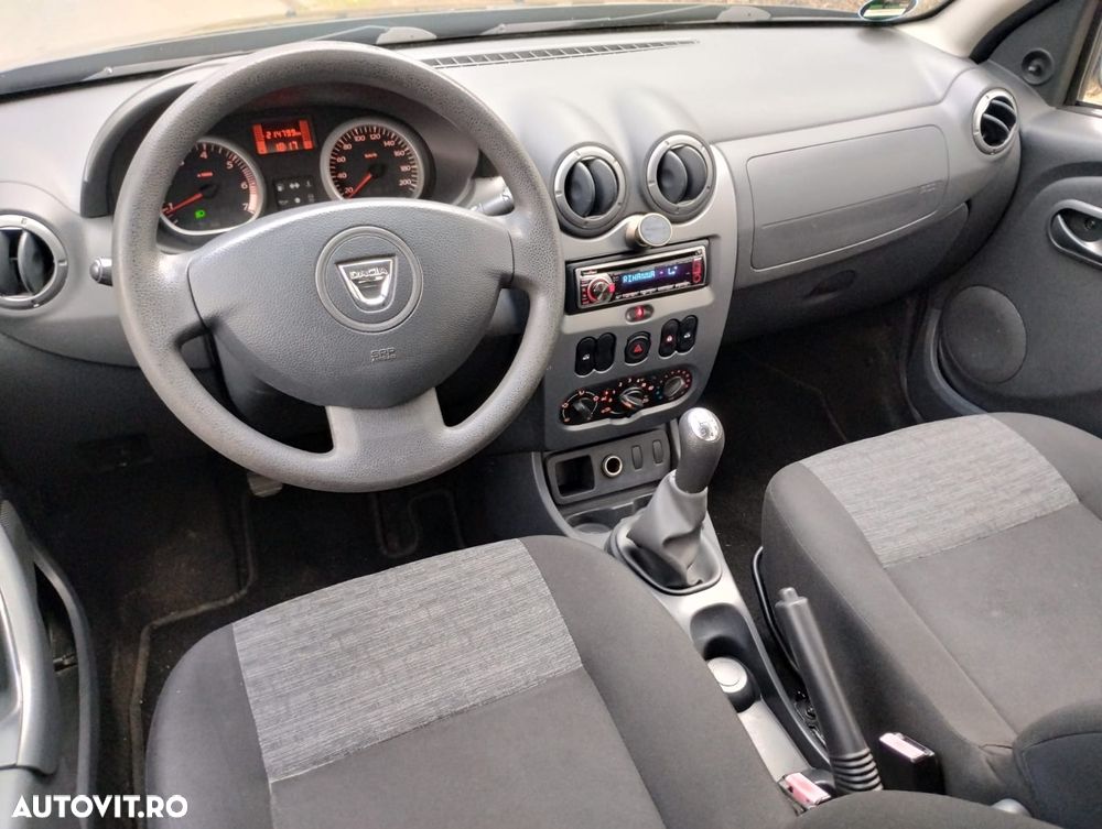 Dacia Duster 1.5 dCi 4x2 Prestige - 10