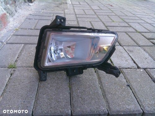 SSANGYONG TIVOLI 15-19 HALOGEN PRAWY ORYGINAŁ 83202-35500 - 1