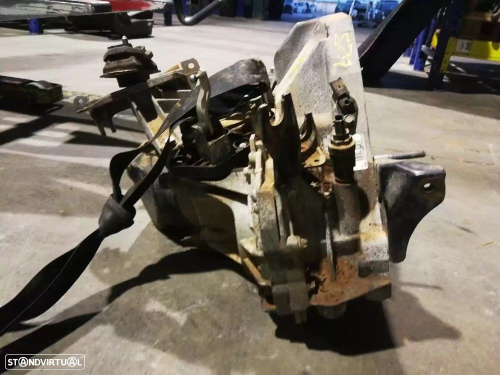 CAIXA VELOCIDADES DACIA LOGAN 2006 -JH3160 - 4