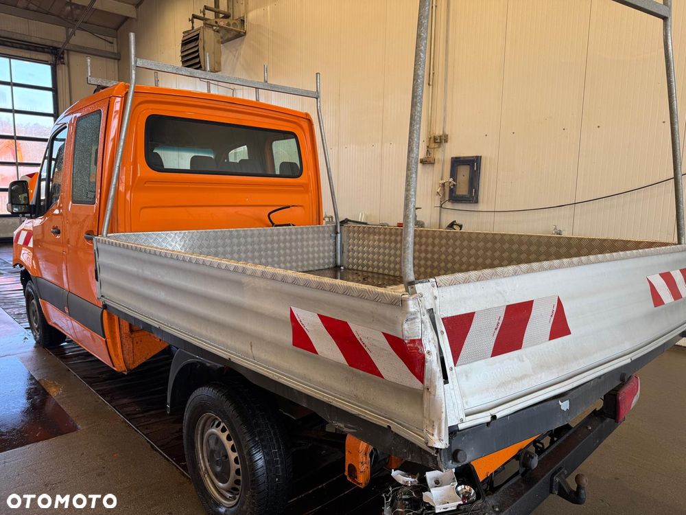 Mercedes-Benz Sprinter - 17