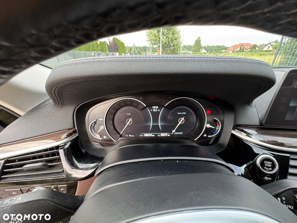 BMW Seria 5 520d Luxury Line - 22