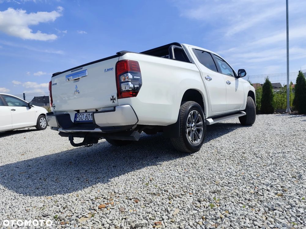 Mitsubishi L200 - 12