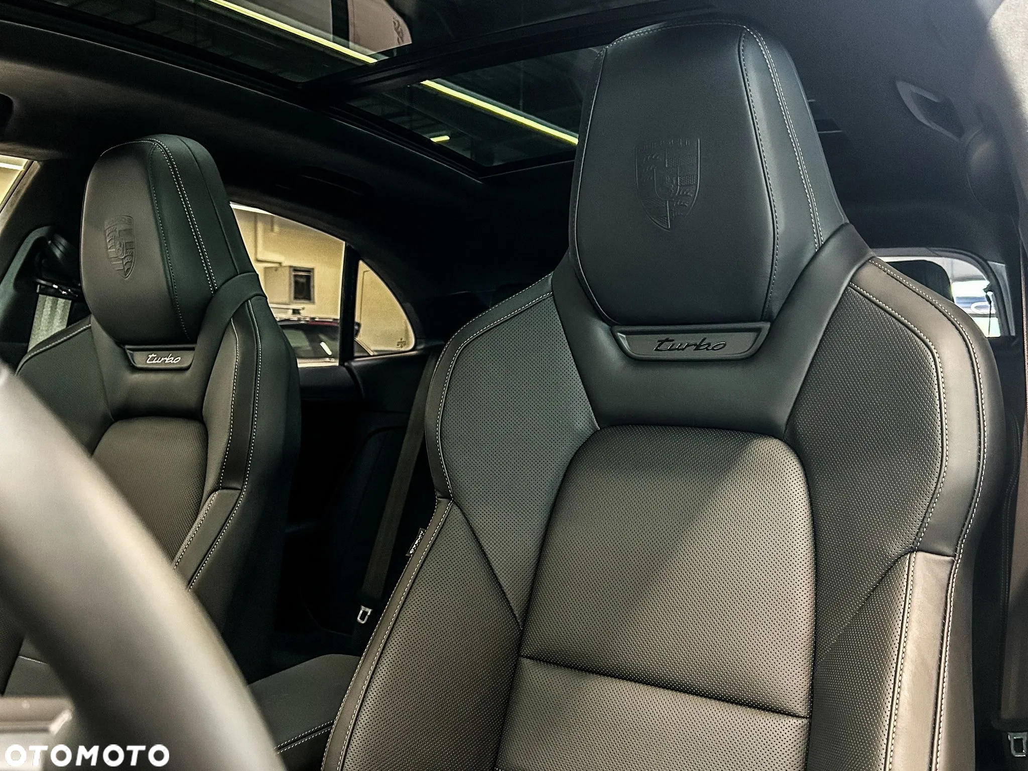 Porsche Macan Turbo 100kWh - 10