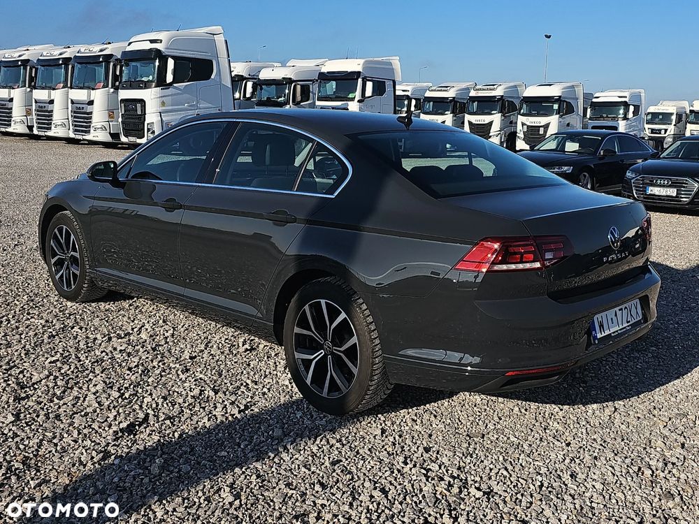 Volkswagen Passat 2.0 TSI Business DSG - 7