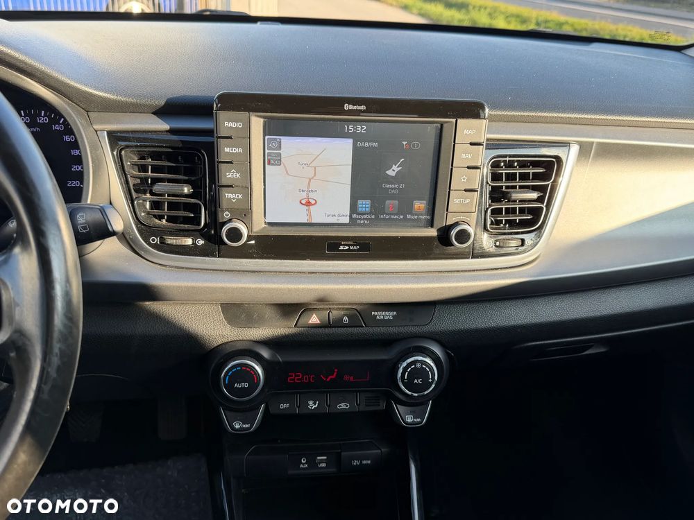 Kia Rio - 20