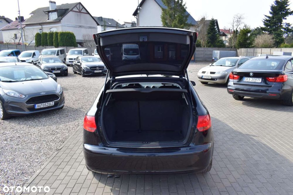 Audi A3 Sportback - 12