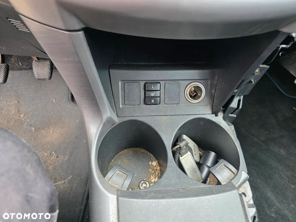 Toyota RAV4 2.2 D-CAT 4x4 Executive - 25