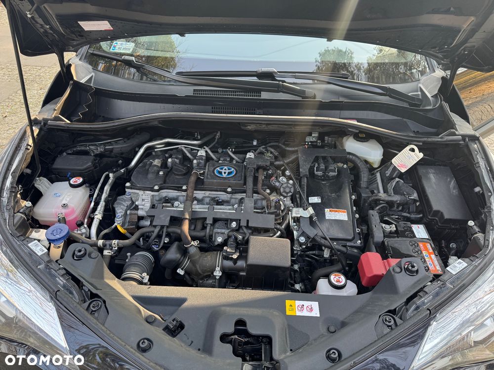 Toyota C-HR 1.8 Hybrid GPF Style - 32