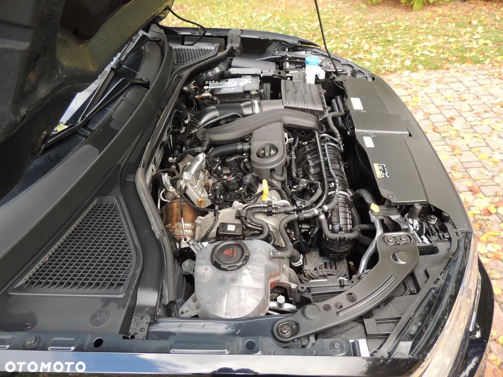 Volkswagen T-Roc 1.5 TSI Style - 35