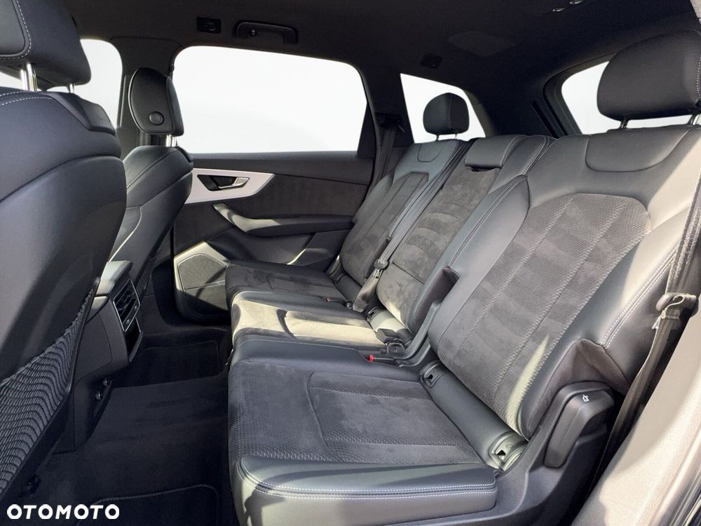 Audi Q7 45 TDI mHEV Quattro S Line Tiptr - 12