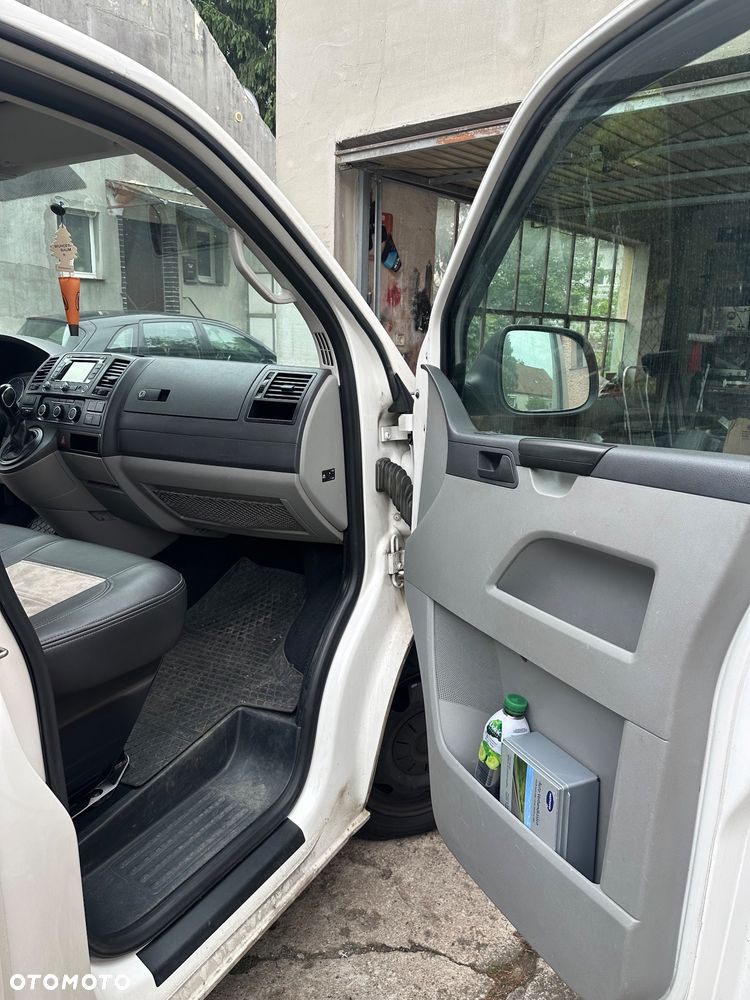 Volkswagen Transporter T5 T6 (Kamper) - 19