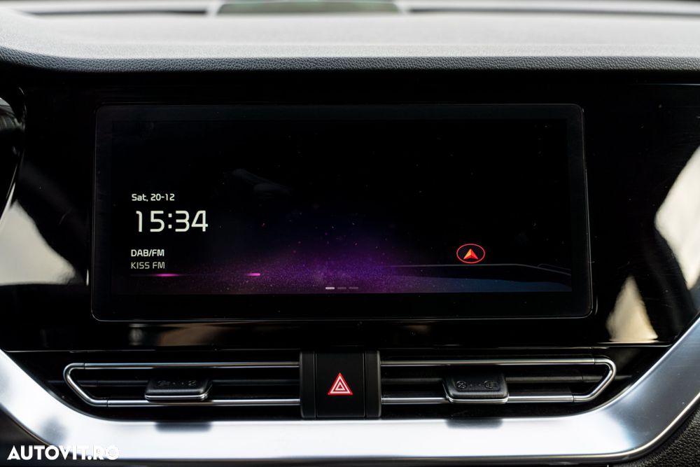 Kia Niro 1.6 GDI PHEV 2WD OPF Aut. Vision - 24