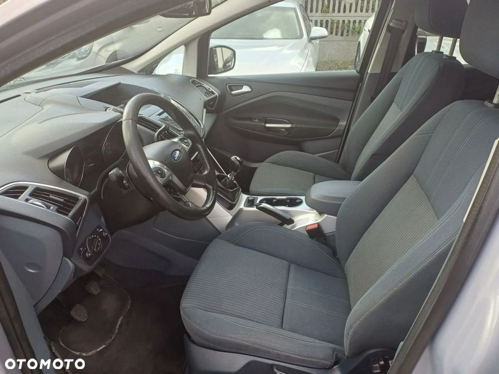 Ford Grand C-MAX 1.6 TDCi Start-Stop-System Titanium - 16