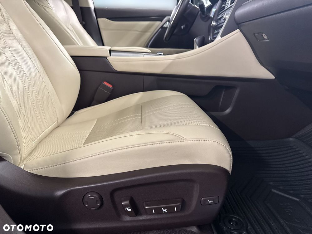 Lexus RX 450h Prestige - 27