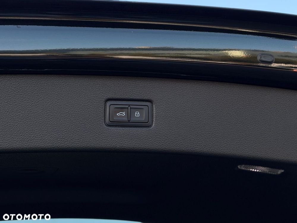 Audi Q7 55 TFSI mHEV Quattro S Line Tiptr - 22
