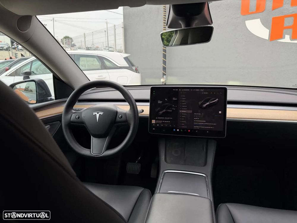 Tesla Model Y Long Range Tração Integral - 14