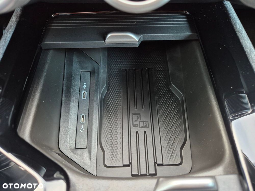 Skoda Superb 2.0 TSI Edition 130 DSG - 30