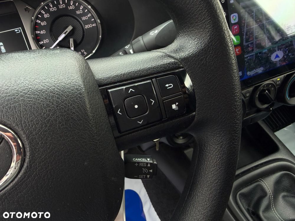 Toyota Hilux 2.4 D-4D Double Cab DLX 4x4 - 27