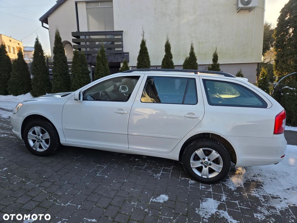 Skoda Octavia 1.6 TDI 4x4 Elegance - 4