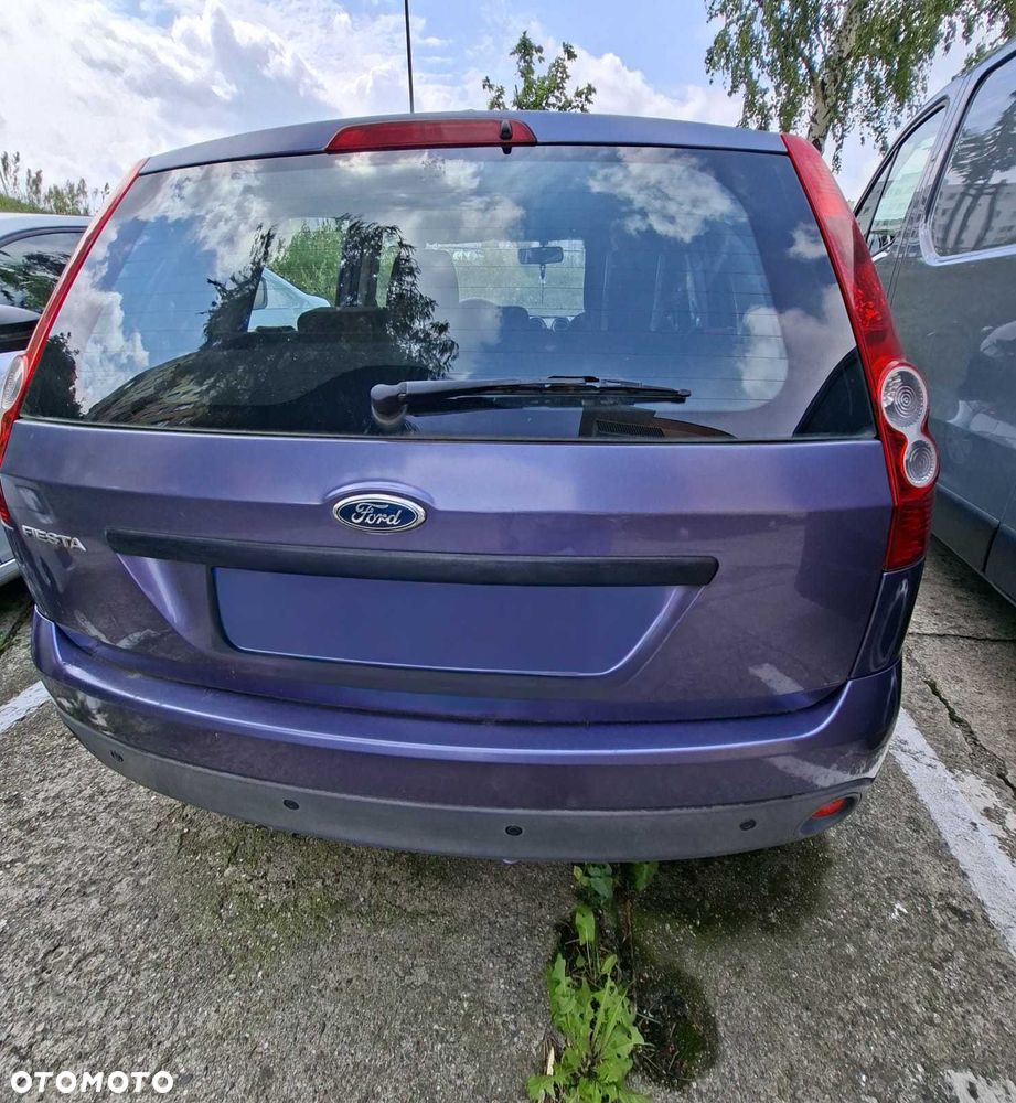 Ford Fiesta - 7