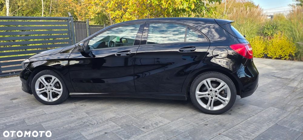 Mercedes-Benz A-Class 2013 photo 2