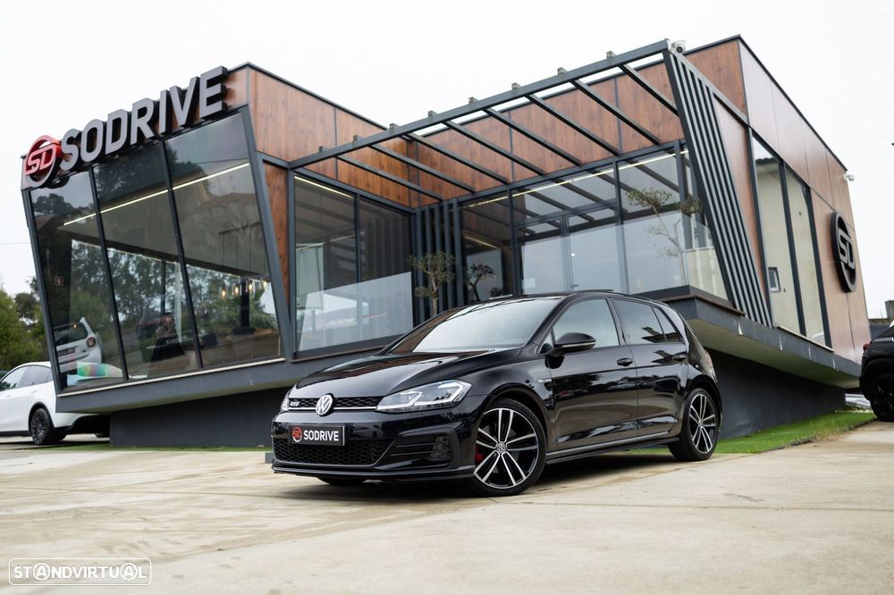 VW Golf 2.0 TDI GTD DSG - 1