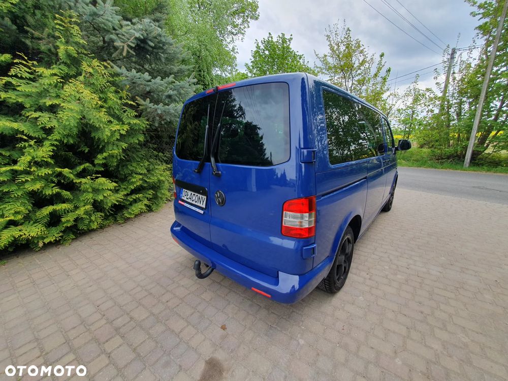 Volkswagen Caravelle - 6