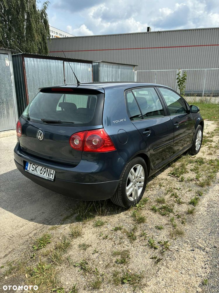 Volkswagen Golf 1.6 Tour - 9