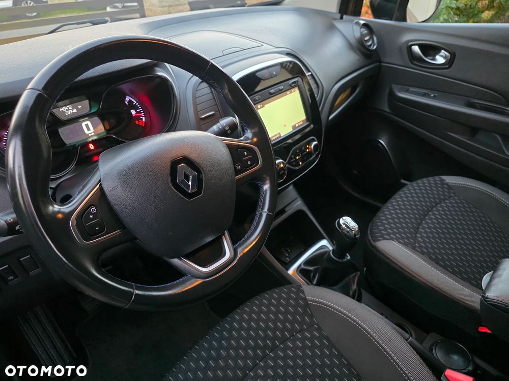 Renault Captur - 27