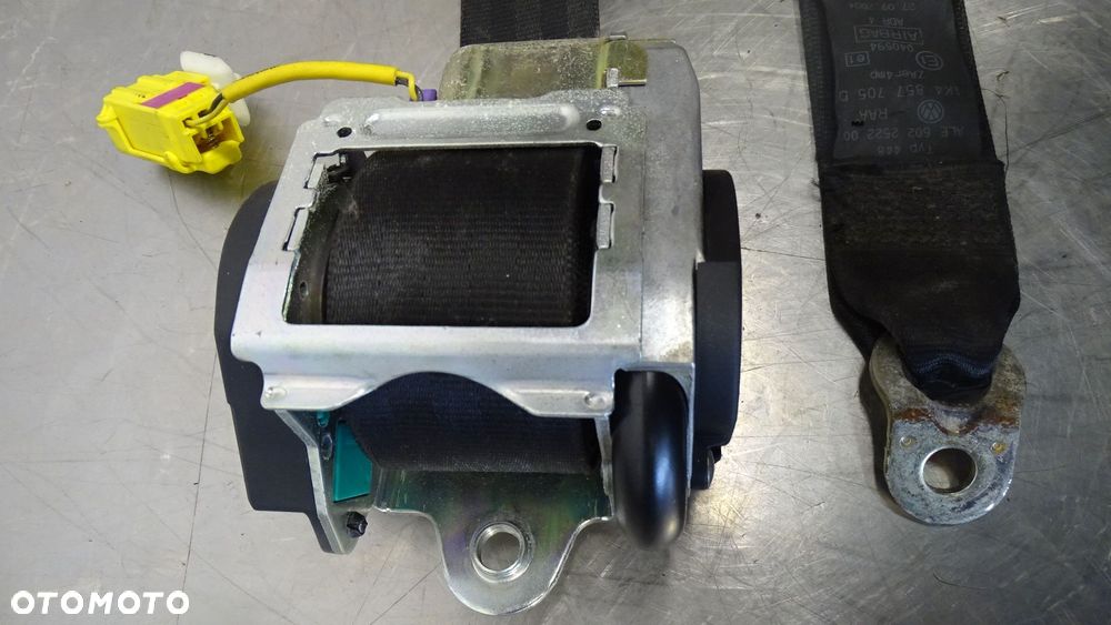 PAS PRAWY PRZEDNI BEZPIECZEŃSTWA VOLKSWAGEN GOLF V 2.0TDI - 2