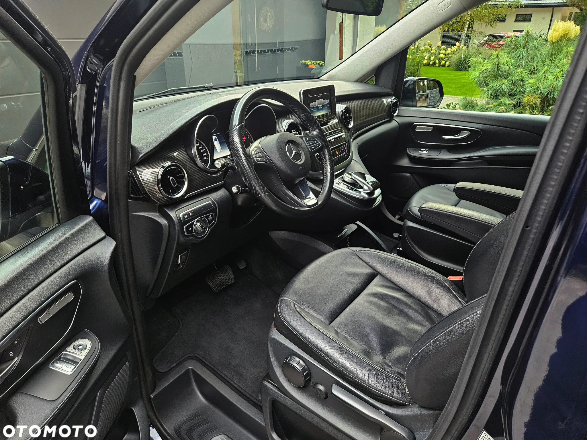 Mercedes-Benz Klasa V 250 d 4-Matic Avantgarde 9G-Tronic (d³ugi) - 20