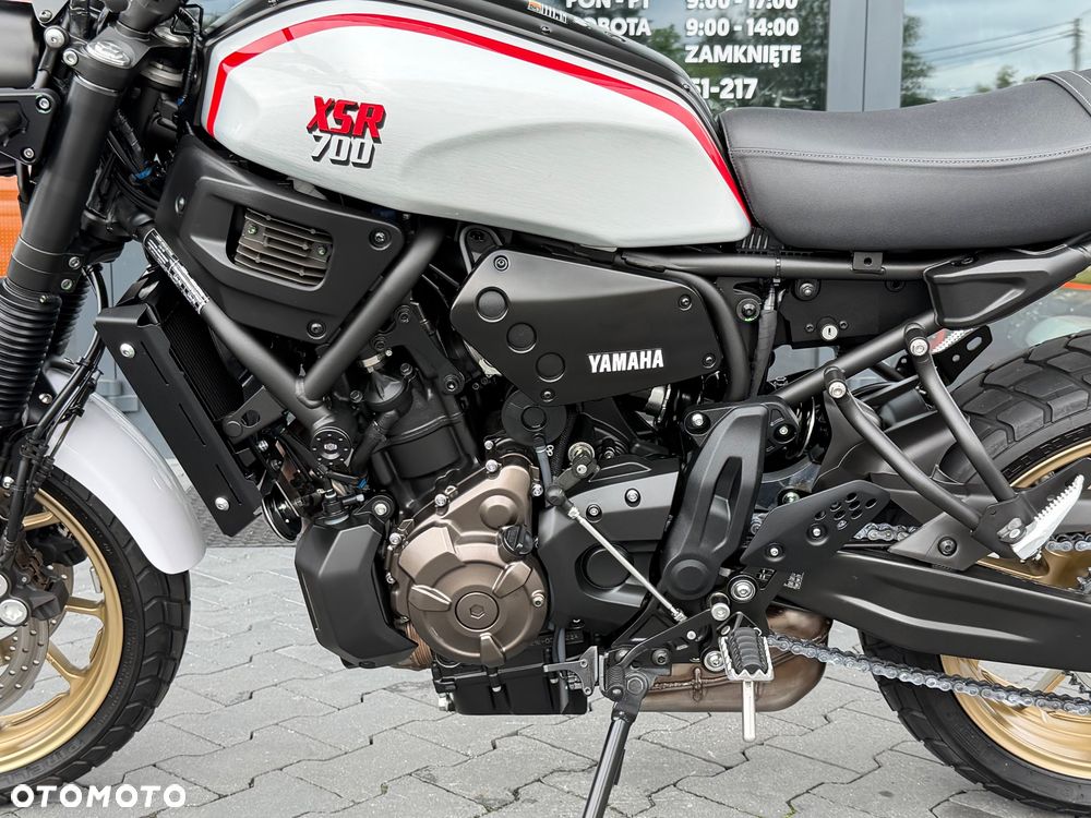 Yamaha XSR - 33