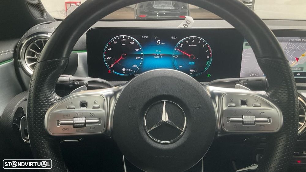 Mercedes-Benz CLA 250 e 8G-DCT AMG Line - 4