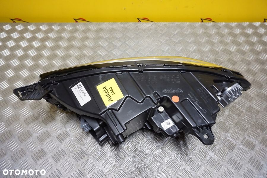VOLVO XC90 2016- REFLEKTOR LAMPA PRZÓD FULL LED PRAWA USA - 6