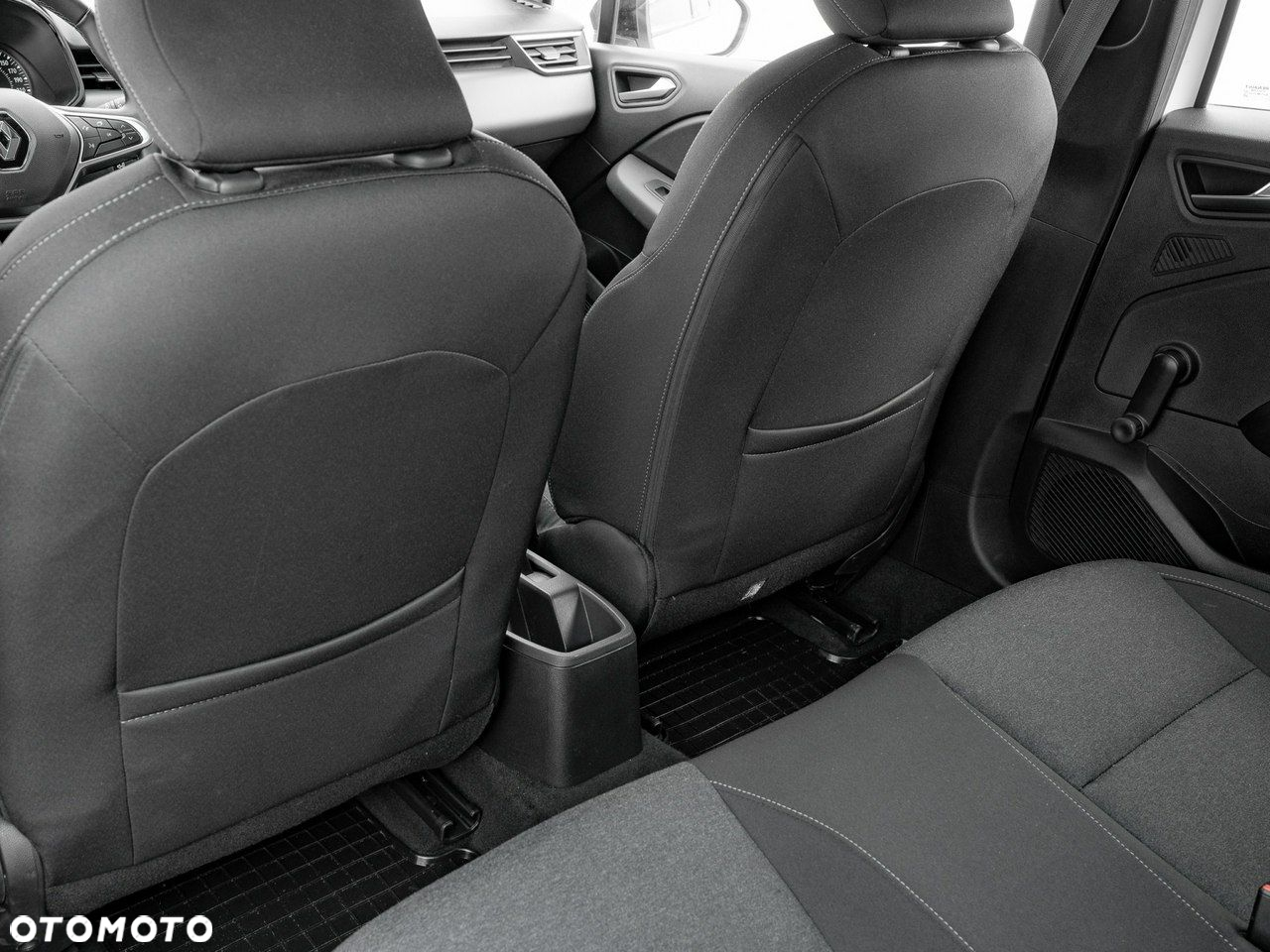 Renault Clio 1.0 TCe Equilibre - 25