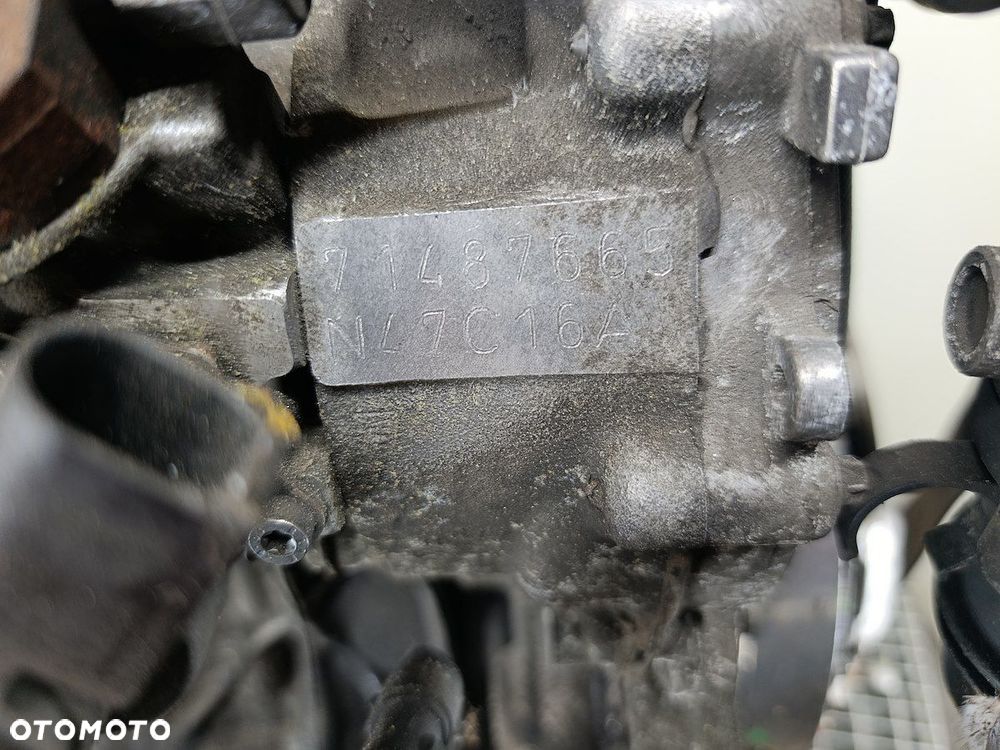 SILNIK MINI COUNTRYMAN R60 N47C16A 1.6 D 112KM - 12
