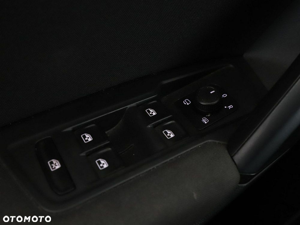 Volkswagen Tiguan 2.0 TDI SCR DSG - 38