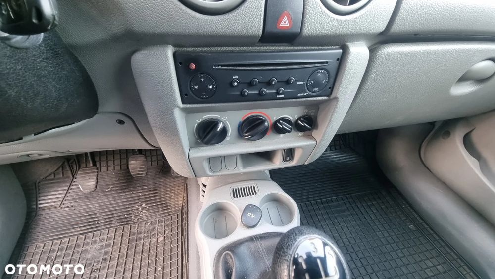 Renault Kangoo - 13