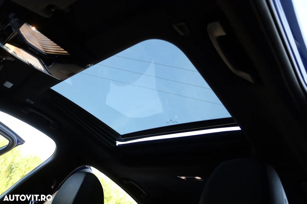 BMW Seria 3 330i Aut. M Sport - 23