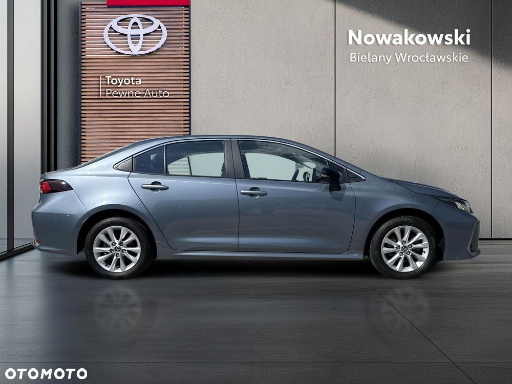 Toyota Corolla 1.8 Hybrid Comfort - 27
