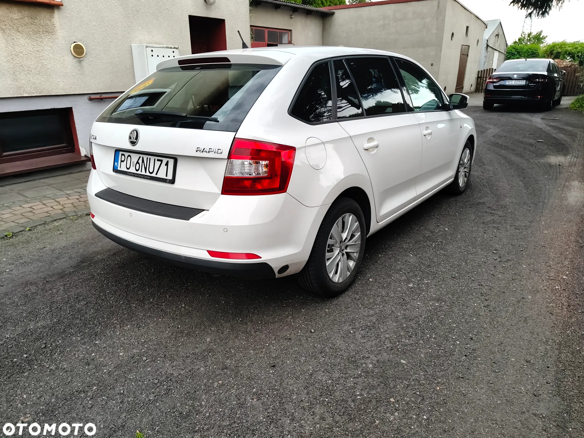 Skoda RAPID 1.2 Ambition Max - 3