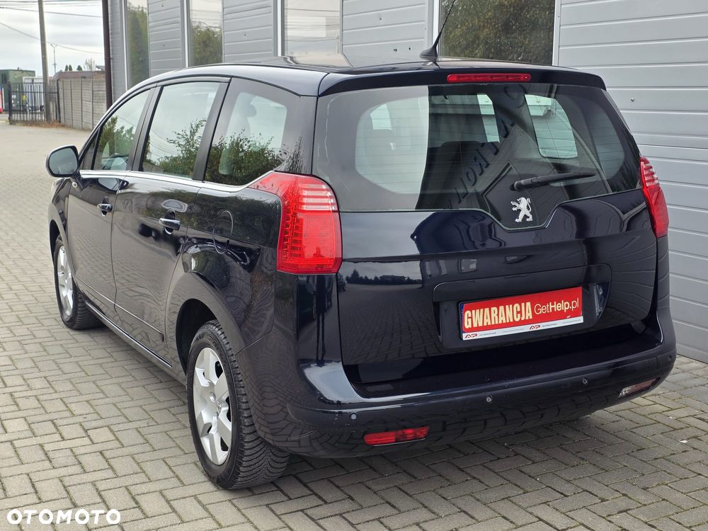 Peugeot 5008 - 12