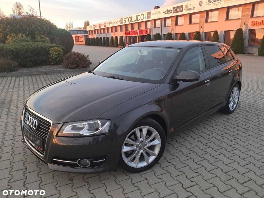 Audi A3 Sportback - 6