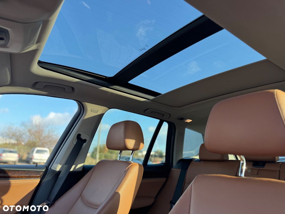 BMW X3 xDrive28i Sport-Aut Advantage - 17