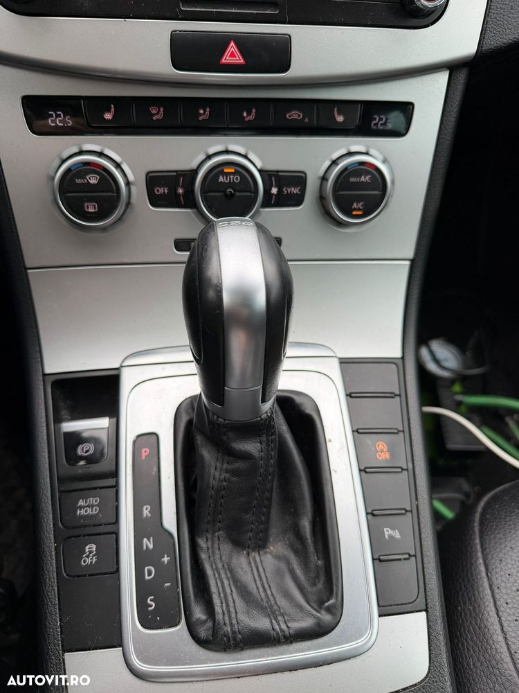 Volkswagen Passat 2.0 TDI BlueMotion Technology DSG Highline - 5