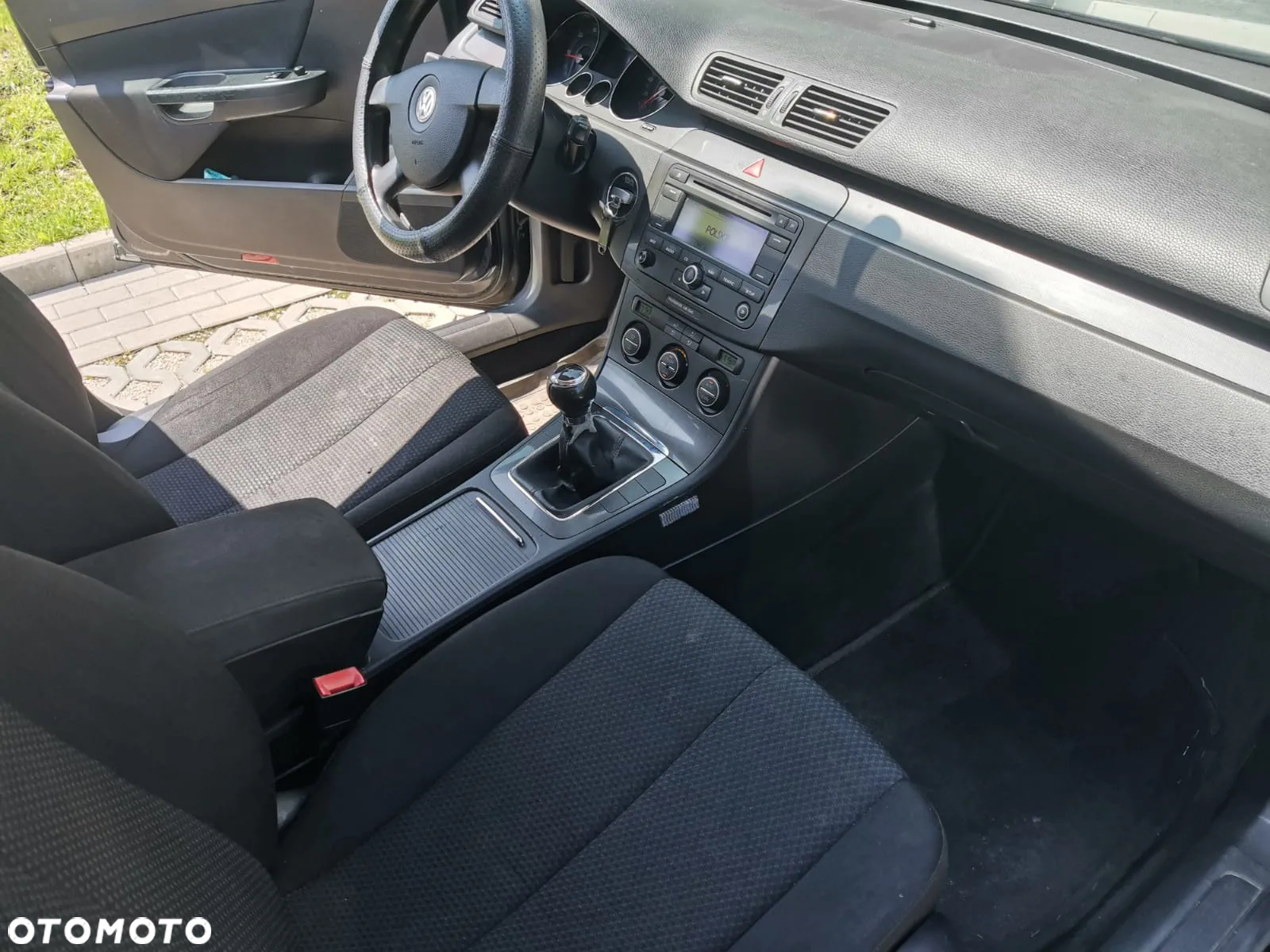 Volkswagen Passat 1.9 TDI Comfortline - 10