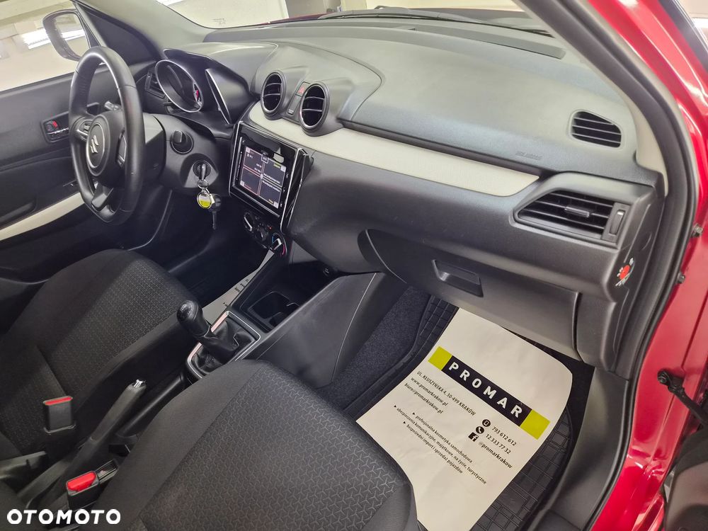 Suzuki Swift 1.2 Dualjet Allgrip Comfort - 32
