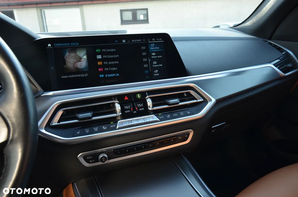 BMW X5 xDrive45e - 22